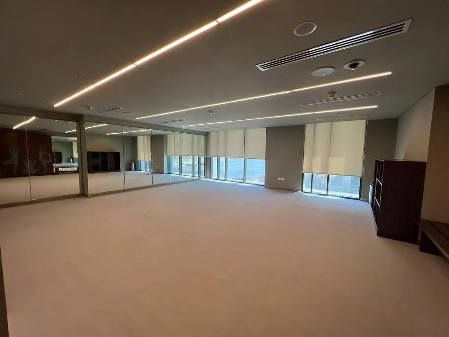 Apartment Elegant 1 Bedroom In Creek Edge Dubai