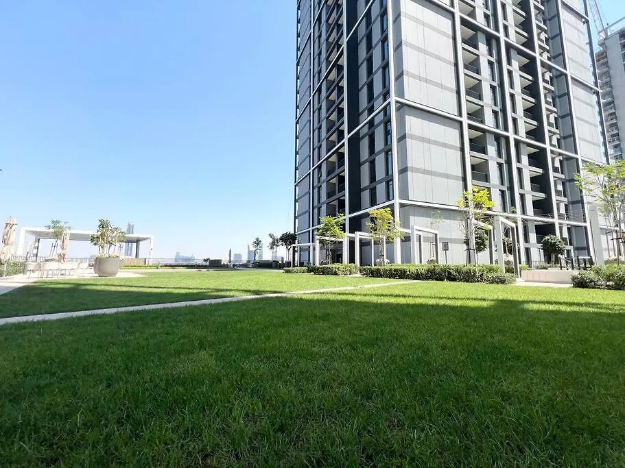 Elegant 1 Bedroom In Creek Edge Dubai